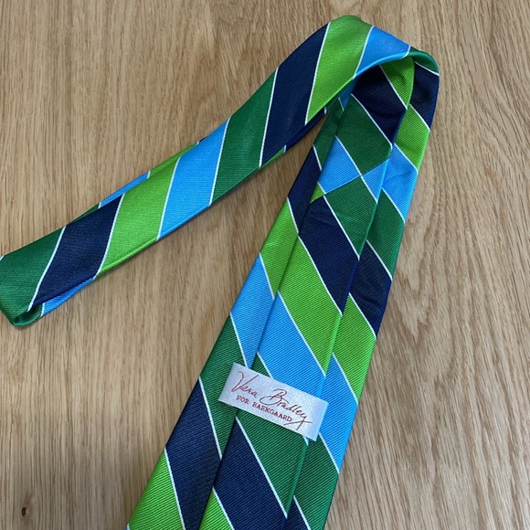 Vera Bradley Men’s Necktie for Baekgaard - Picture 5 of 6